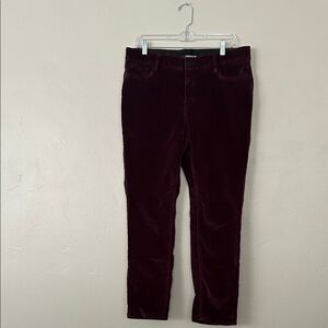 Liz Claiborne Burgundy Skinny Pants
